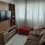 Apartamento 02 Quartos Climatizados - Feitosa